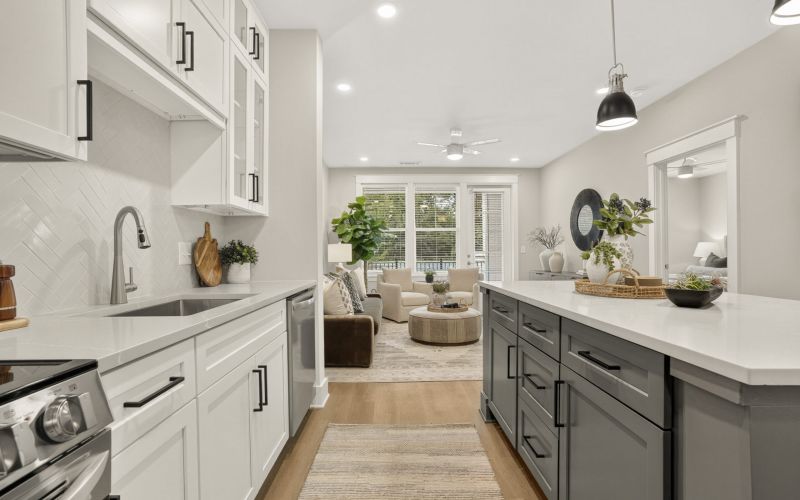 The Lodges of Huntersville kitchen